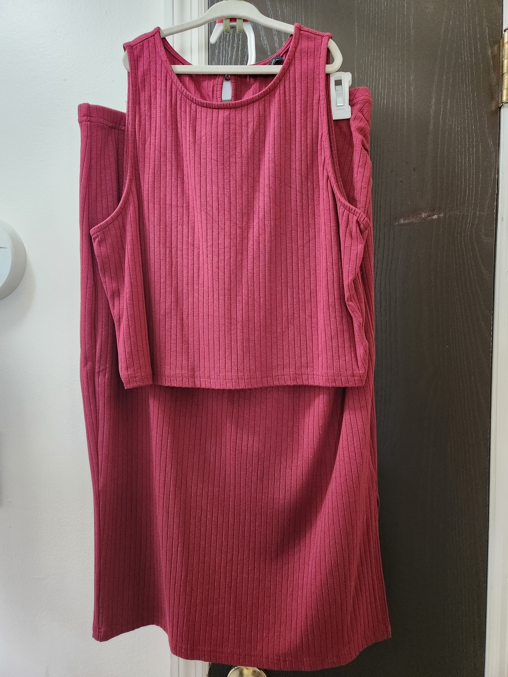 Sleeveless Ribbed Two-Piece Skirt Set